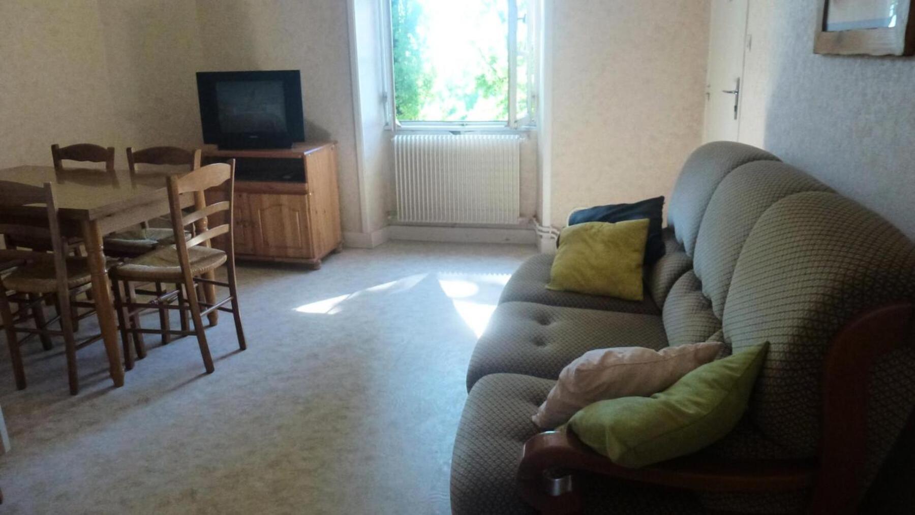 Gite De France A Curemonte 2 Epis - Gite De France 4 Personnes Mae-0004 Εξωτερικό φωτογραφία