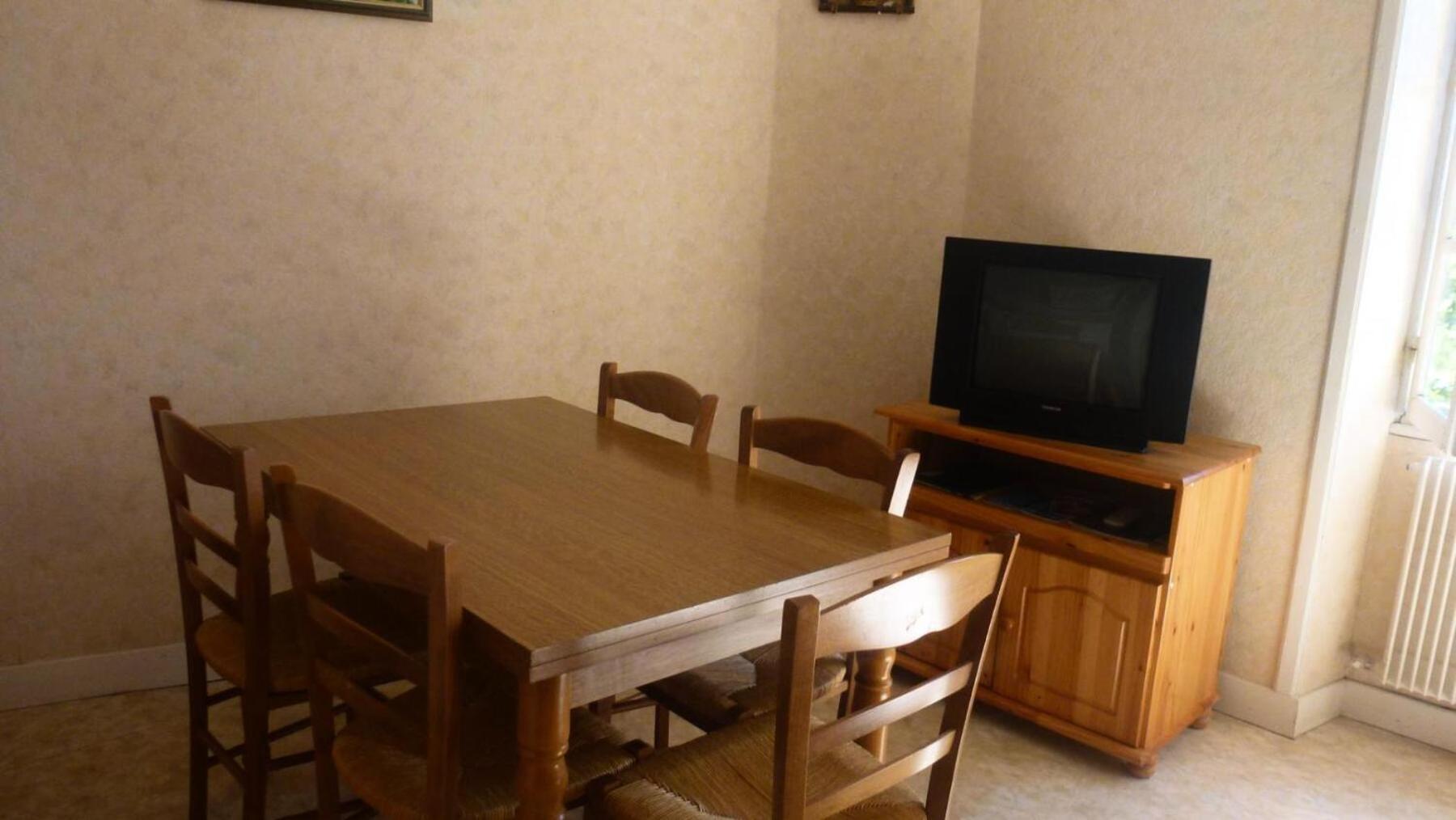 Gite De France A Curemonte 2 Epis - Gite De France 4 Personnes Mae-0004 Εξωτερικό φωτογραφία